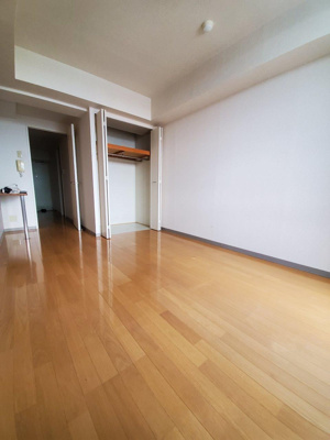 【洋室】 | アコール千曲 | 別室の写真になります。室内写真準備中。