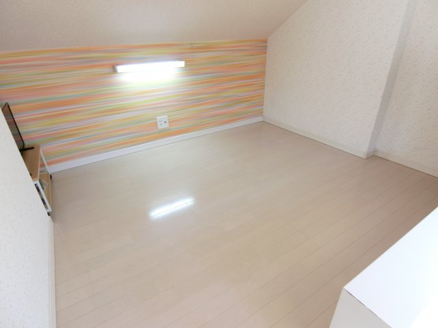 セリジエ中原のその他