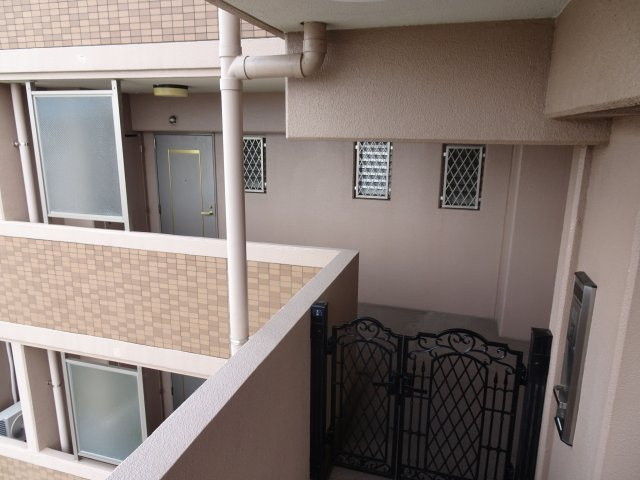 【エントランス】 | 清潔なエントランスです