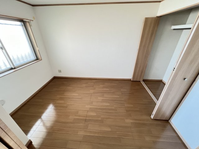 【洋室】 | クオーレ