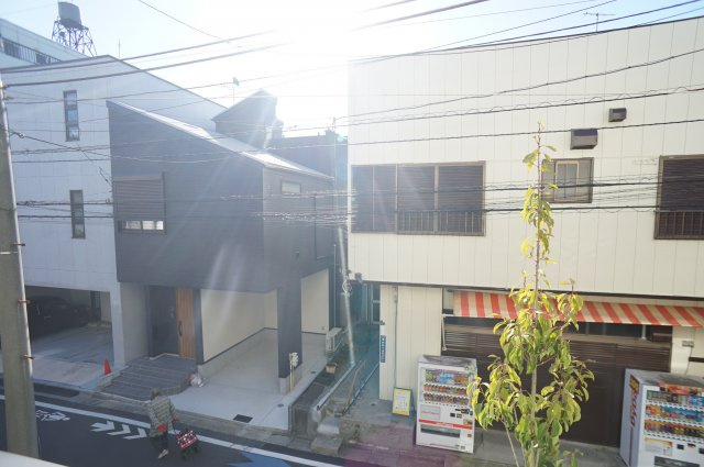 Ｋ-Ｍａｉｓｏｎの展望|日差しを遮る建物はありません。