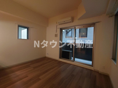 【居間・リビング】 | プレサンス久屋大通公園エアリー | ゆったり過ごせるリビングです