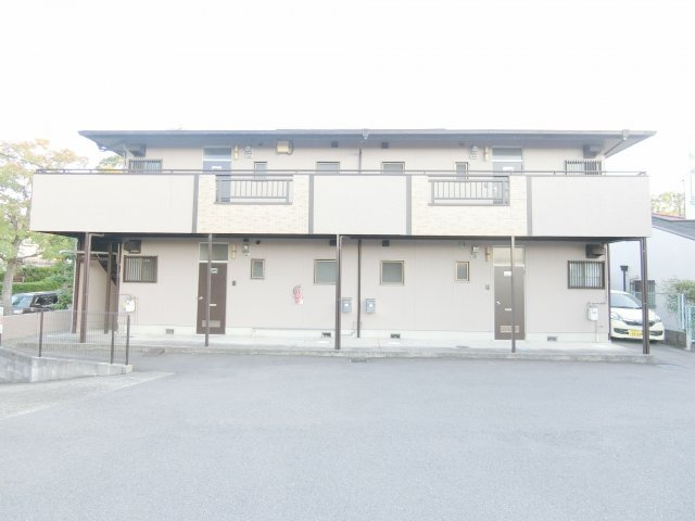 藤沢台ハイツB棟