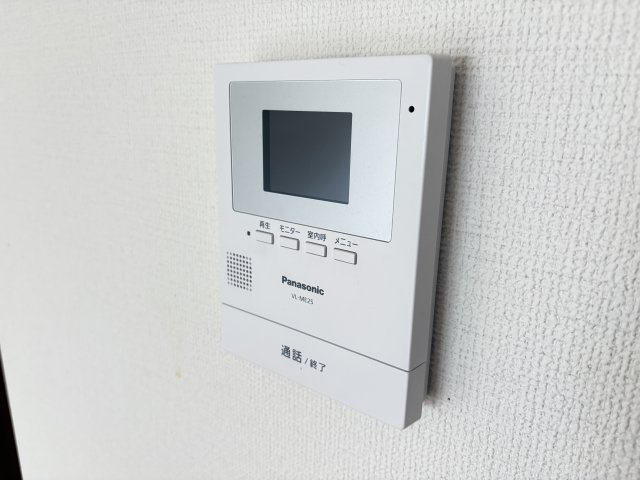 ファミールグランのセキュリティ|写真は同建物の別部屋を参考に掲載しております。