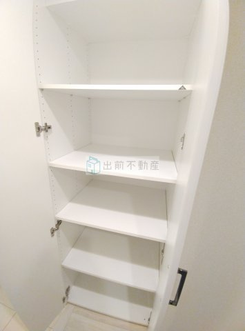 ルフォンプログレ滝野川の収納
