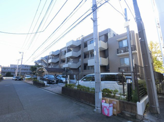 【外観】 | 総戸数戸、年月築、管理人は勤務につき管理体制良好です♪