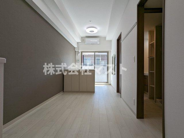 エステムコート大阪・弁天町の居間・リビング