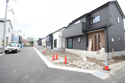 【前面道路含む現地写真】 | 戸ヶ崎リナージュ1号棟3,790 | 落ち着いた雰囲気の外観です