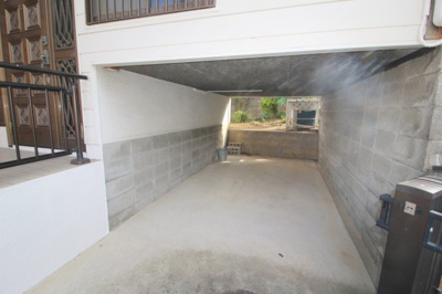 【駐車場】 | 上野東１丁目戸建