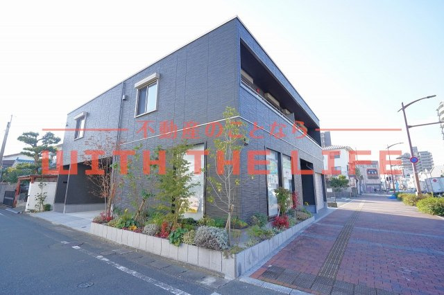 ネクステージ本町【キャッシュバック対象物件】の外観|おしゃれな外観です