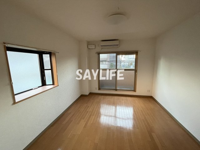 ベルシティ鶴見の居間・リビング