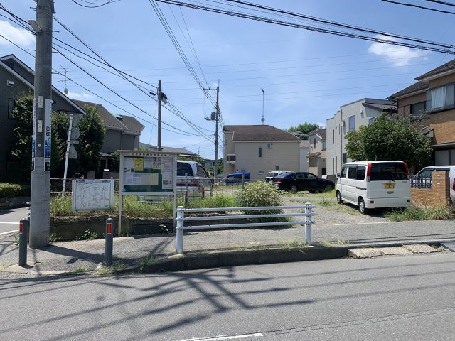 第1島村駐車場の外観