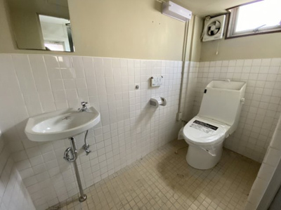  | 三栄町店舗事務所T