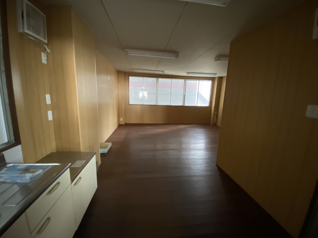  | 三栄町店舗事務所T