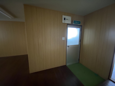  | 三栄町店舗事務所T