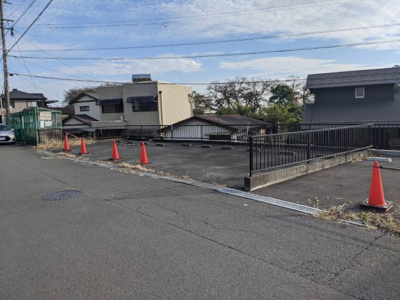  | 三ツ谷町駐車場T