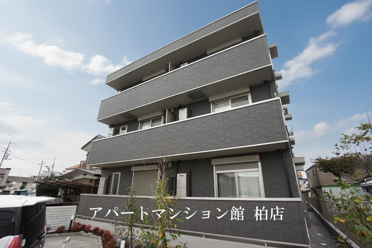 CASA　DOSの外観