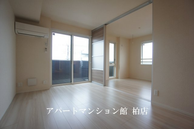 CASA　DOSの居間・リビング