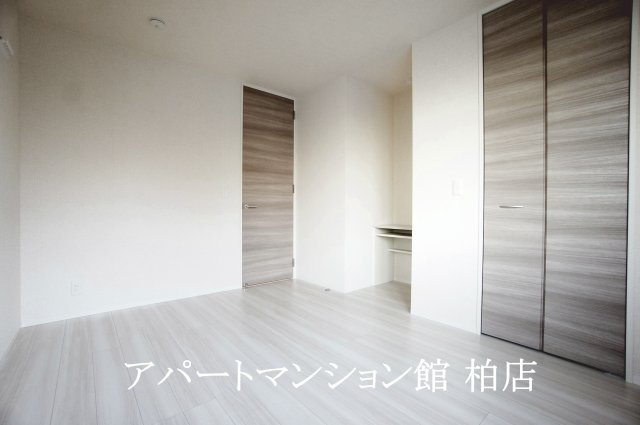 カーサの洋室