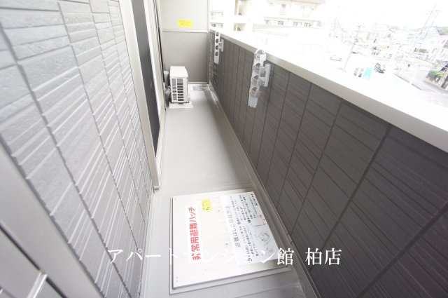 CASA　DOSのバルコニー