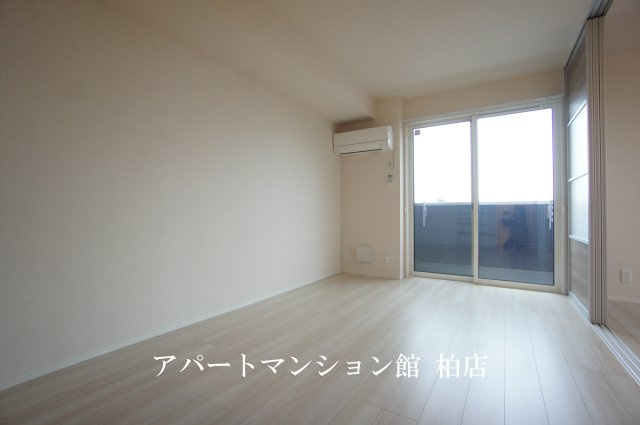 CASA　DOSの居間・リビング