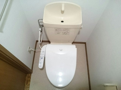 【トイレ】 | カイラス・ドルフ