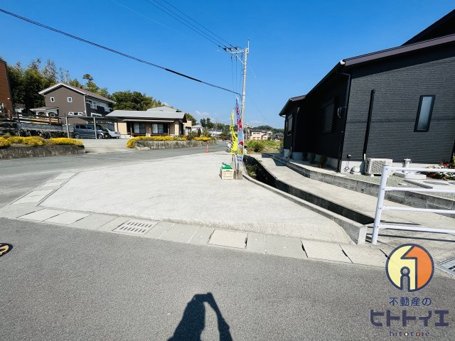 吉田YKタウンの前面道路含む現地写真