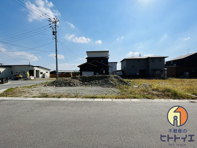 吉田YKタウンの前面道路含む現地写真
