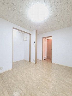 【洋室】 | メゾン・ド・サンパティーク