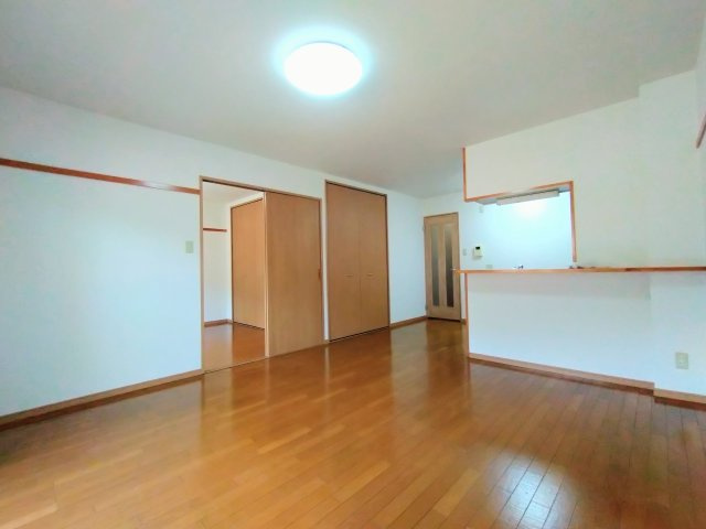 【居間・リビング】 | サンパレス
