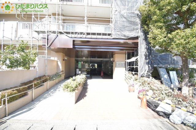 ライオンズマンション大宮指扇参番館のエントランス