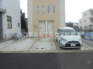 【駐車場】