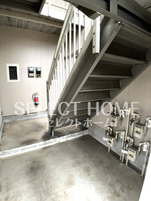 【エントランス】 | サンライフ春香B棟 | 毎日通るエントランスはこのようになっています