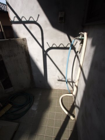 【設備】 | エクセル酒谷 | 室外洗濯機置場