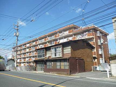 【外観】 | エメラルドマンション船越南