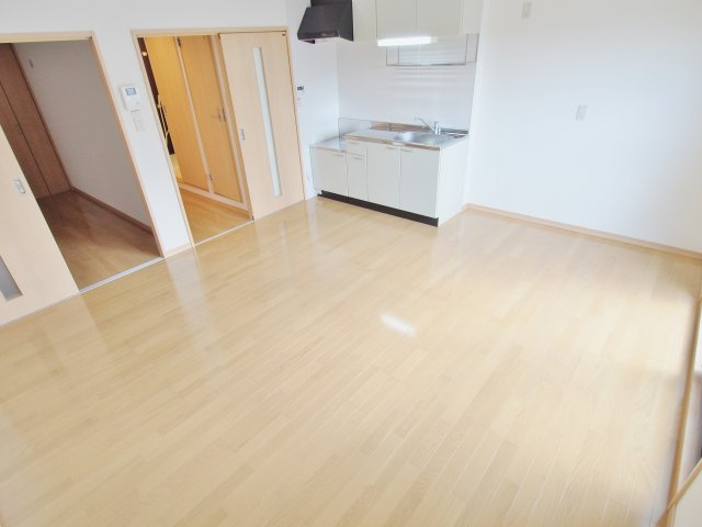 ローズ健正の居間・リビング