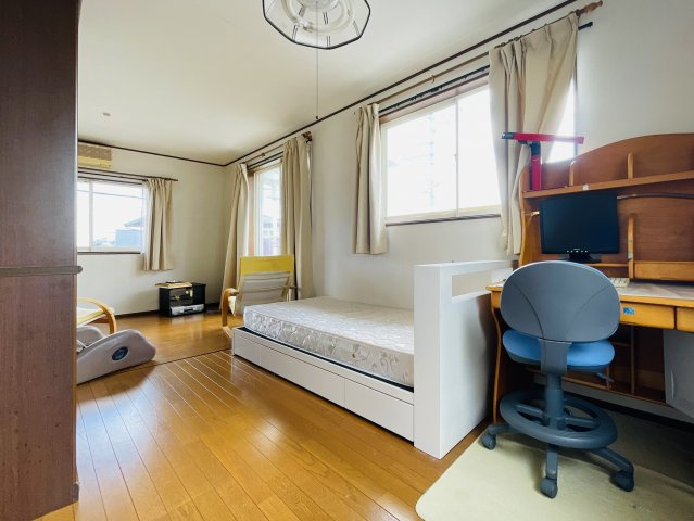 【洋室】 | たつの市御津町苅屋 | 使い勝手のいい洋室です