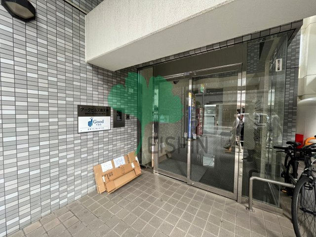 アークヒルズ南天神のエントランス