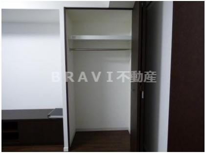 グランドロアール天満橋　BRAVI不動産の収納|【グランドロアール天満橋】専用の収納スペースです
