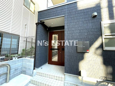 【エントランス】 | リブリスカイブルームーン