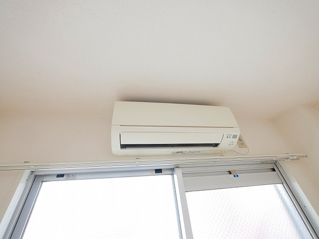 コーポ三和新大宮2号館の設備