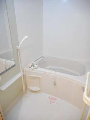 【浴室】 | シャノアールⅠ | ※同物件、別のお部屋のお写真です。