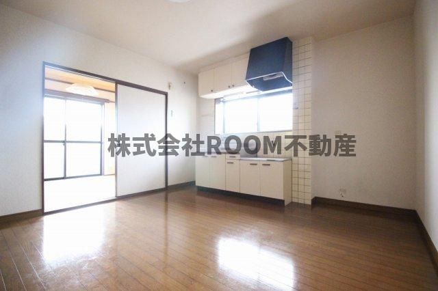 グリーンコートM　Ⅲ・Ⅳのキッチン|コンパクトなキッチンで掃除もラクラク