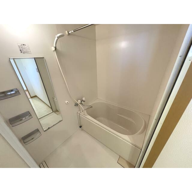 長嶺グリーンマンションの浴室