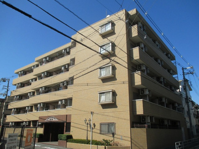 【外観】 | ノルデンハイム豊新 | シックなタイル張りの外観です