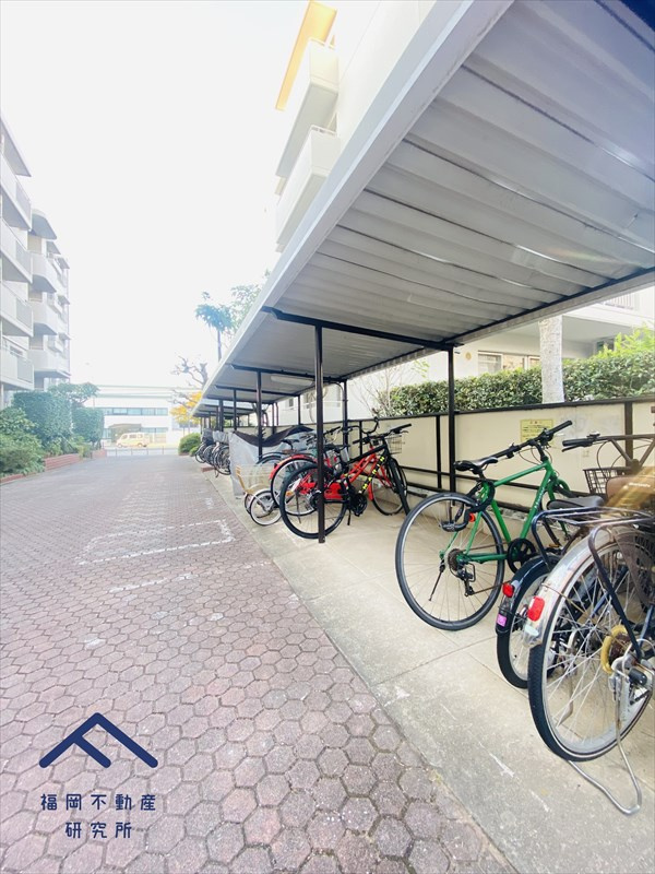 サンハイツ大楠の駐車場