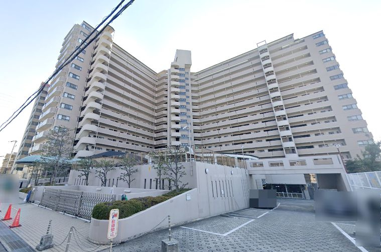 クォーレ岸和田の外観