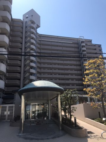 クォーレ岸和田の外観