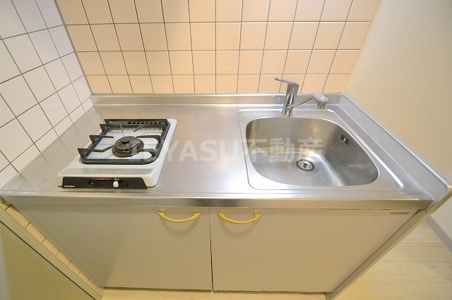 LA PRIMAVILLA地蔵通りのキッチン