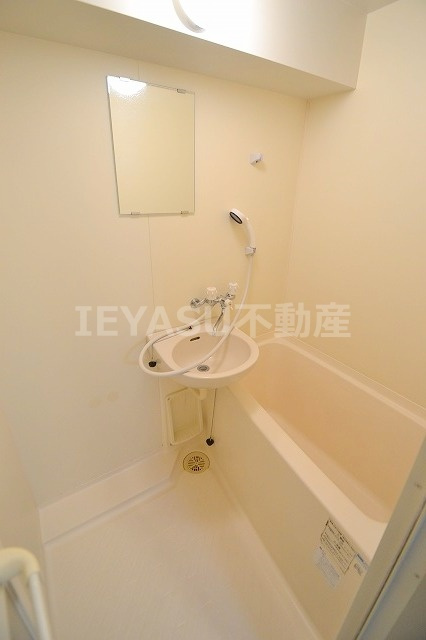 LA PRIMAVILLA地蔵通りの浴室